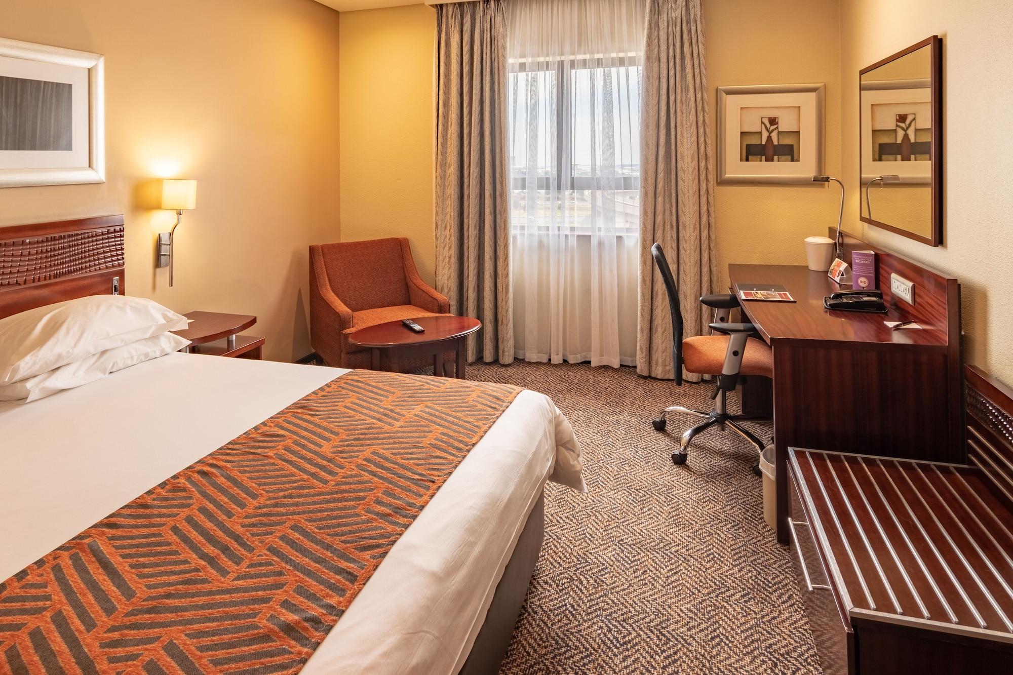 City Lodge Hotel At Or Tambo International Airport Kempton Park Exterior foto