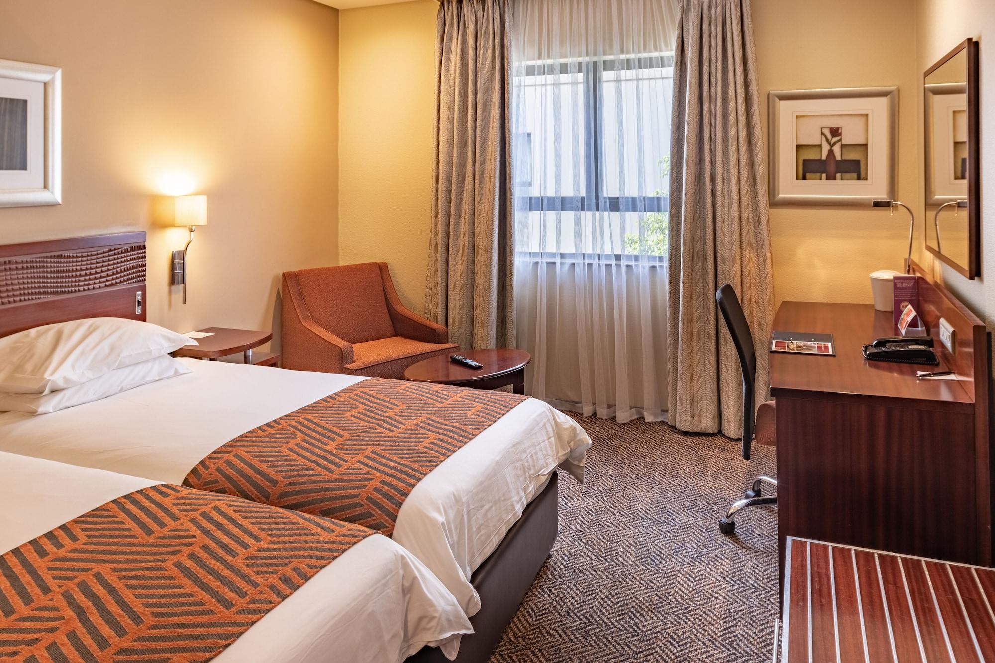City Lodge Hotel At Or Tambo International Airport Kempton Park Exterior foto