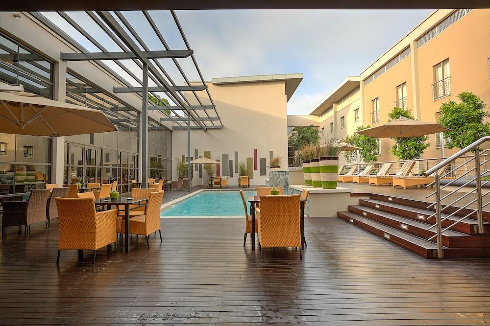 City Lodge Hotel At Or Tambo International Airport Kempton Park Exterior foto
