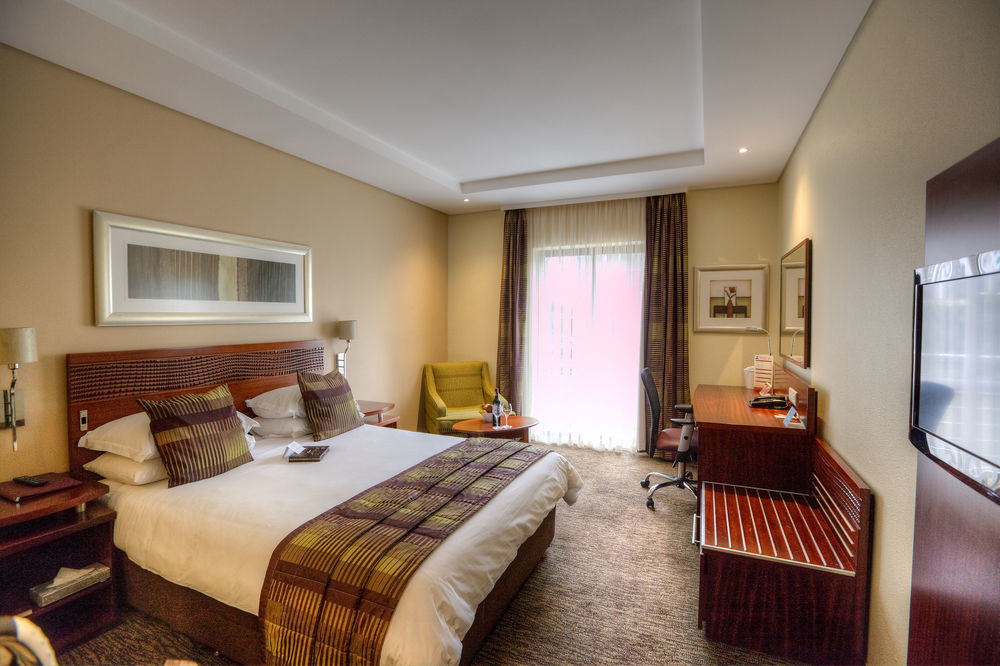City Lodge Hotel At Or Tambo International Airport Kempton Park Exterior foto